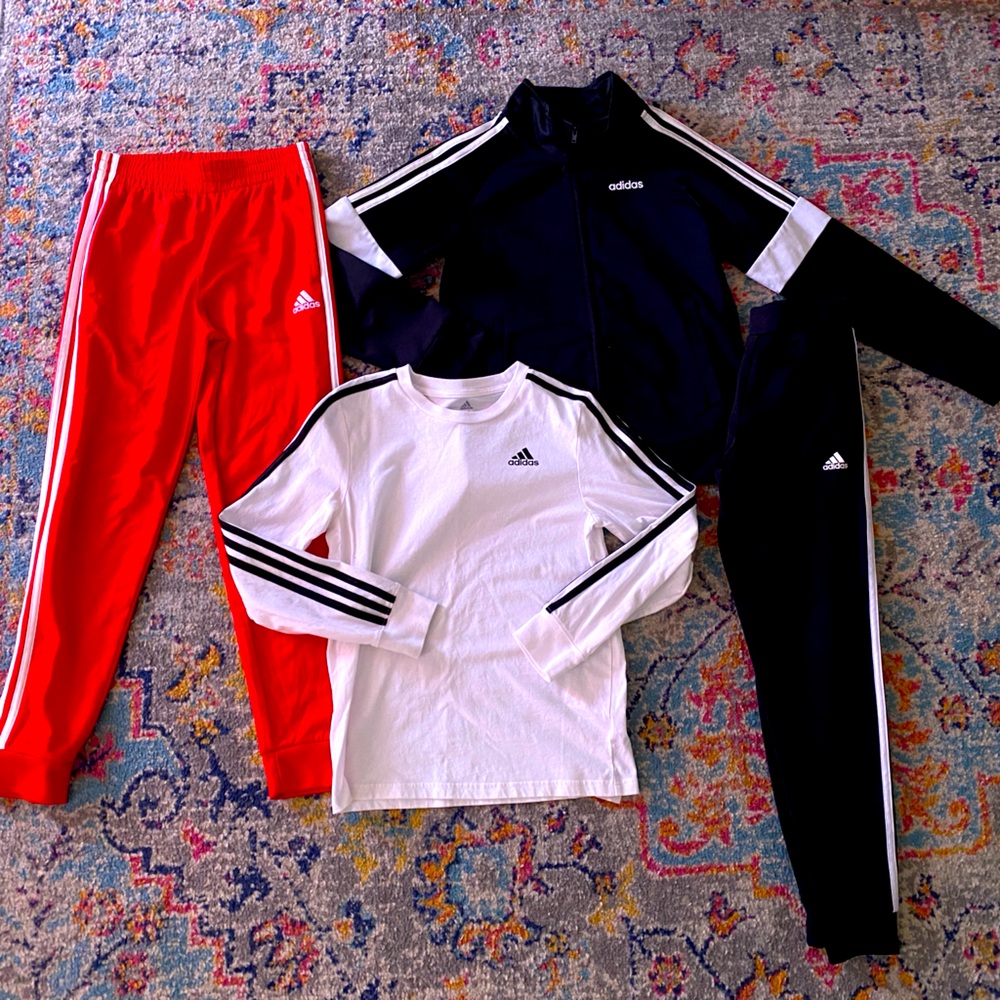 Adidas Boys 3 Stripe Full Zip Jogger Track Suit 4 piece set size 10/12